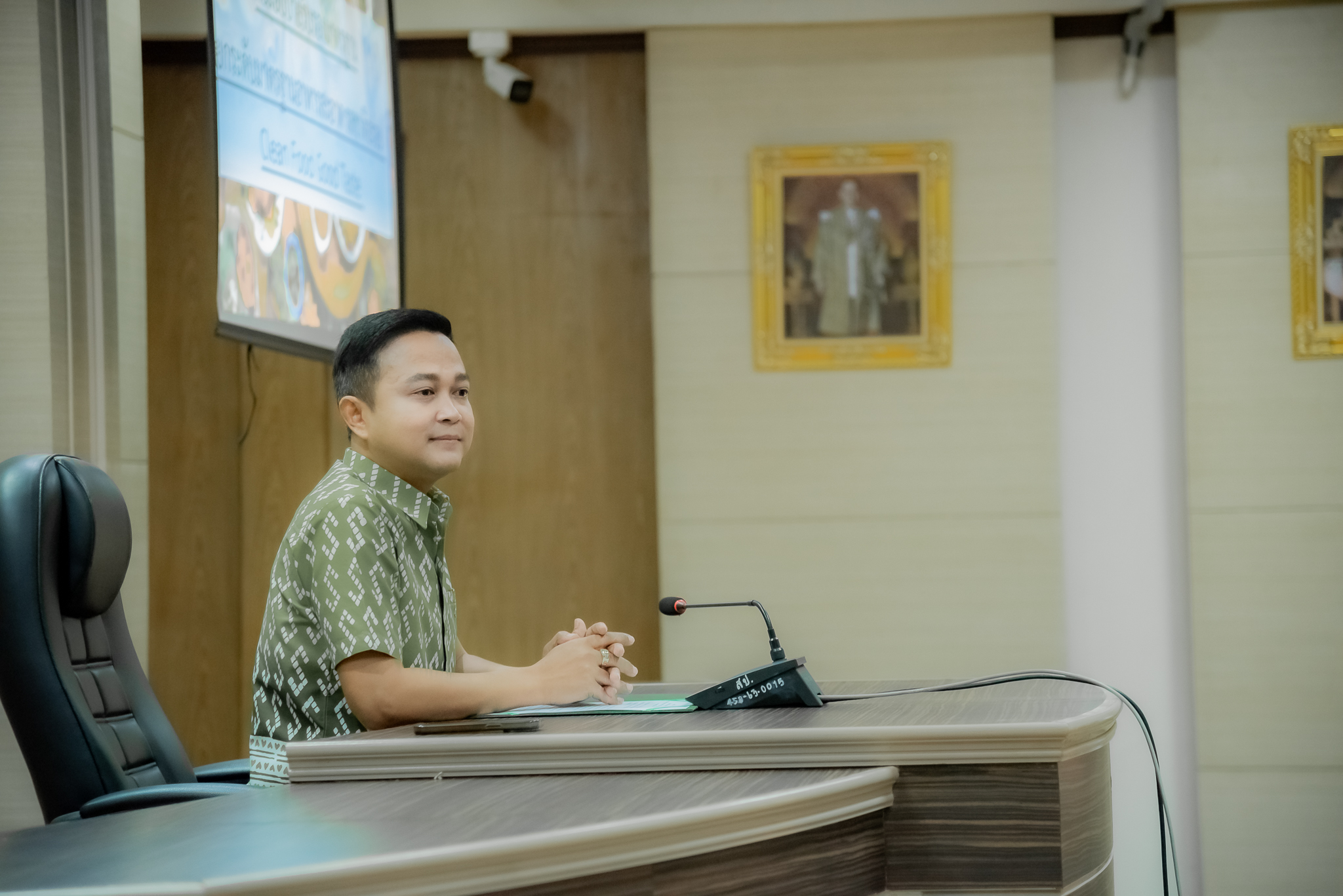 โครงการ Food Good Taste อาหารสะอาด รสชาติอร่อย 
ท่านนายกเทศมนตรีเมืองเวียงสระ พร้อมคณะผู้บริหาร มอบป้ายร้านอาหารสะอาด และอร่อย ถูกสุขลักษณะ
