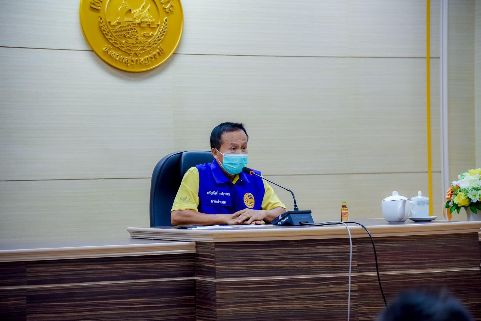 ประชุมปรึกษาหารือ แก้ไขปัญหามลพิษทางอากาศบริเวณก่อสร้างสะพานข้ามรถไฟบ้านส้อง วันจันทร์ ที่22 สิงหาคม 2565 เวลา 14.00 น.  ณ ห้องประชุมเทศบาลตำบลเวียงสระ ชั้น2