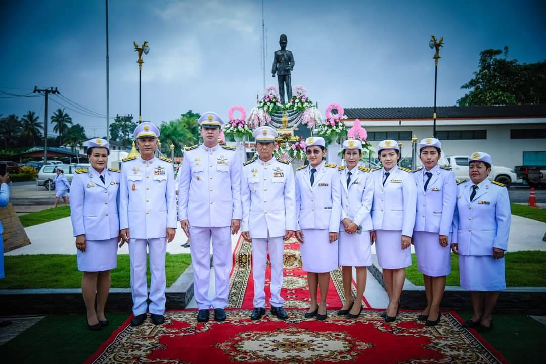 23 ตุลาคม 2563  พิธีวางพวงมาลา สักการะพระบรมราชานุสาวรีย์<br>พระจุลจอมเกล้าเจ้าอยู่หัว รัชกาลที่ ๕ เนื่องในวันคล้ายวันสวรรคต <br>รัชกาลที่ ๕ 